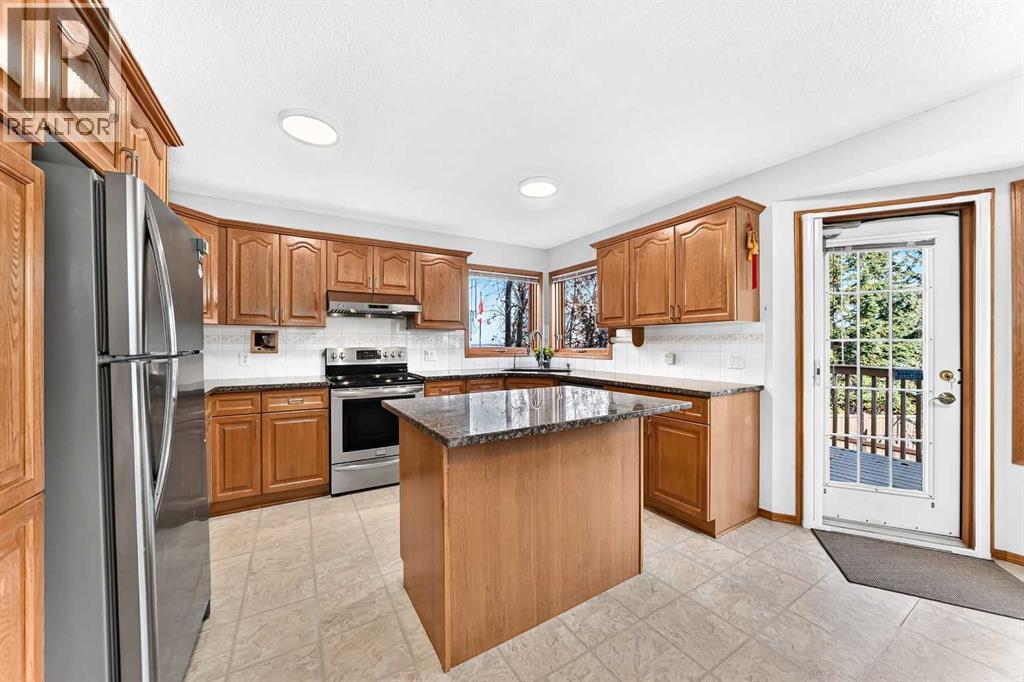 127 Edgebrook Circle Nw Property Photo 13