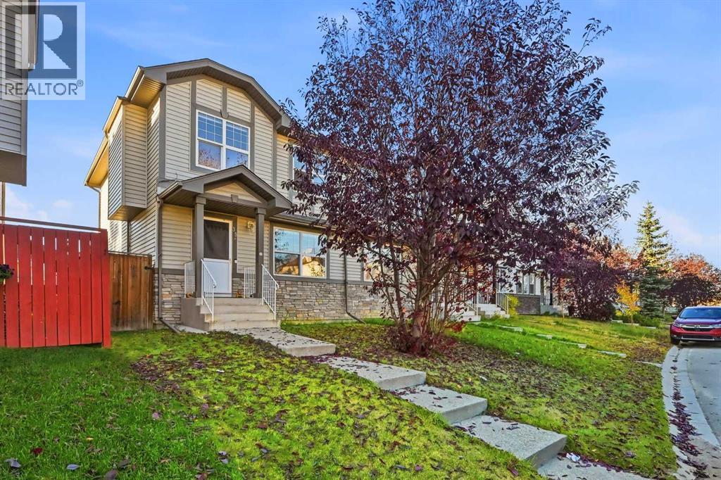 33 Saddlebrook Common NE Property Photo 1