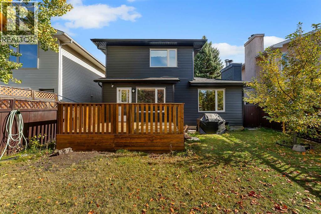 225 Riverwood Close Se Property Photo 45