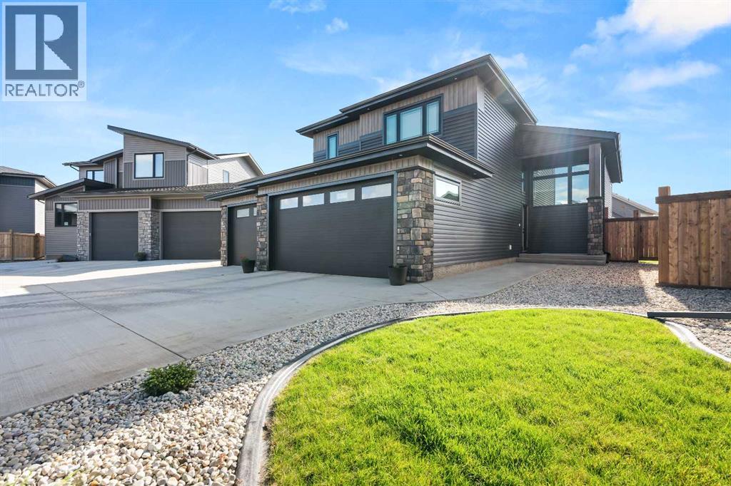 1806 60a Avenue Close Property Photo 2