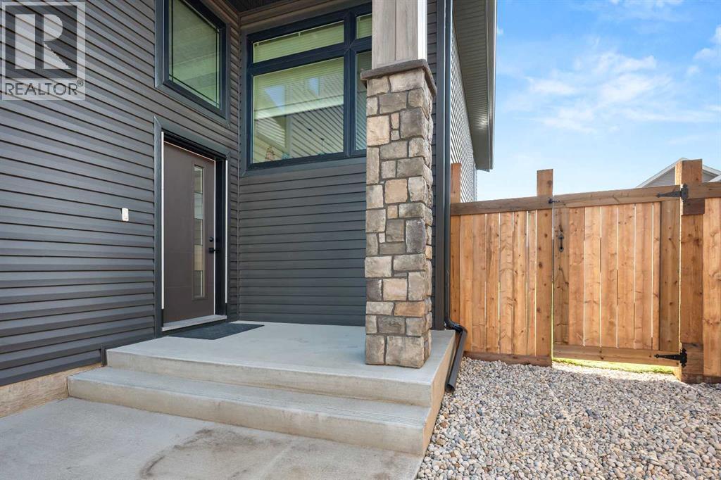 1806 60a Avenue Close Property Photo 5