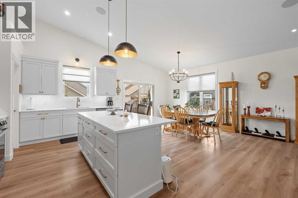 1806 60a Avenue Close Property Photo 14
