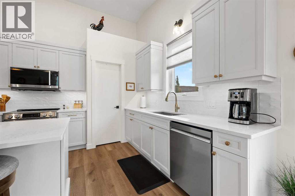 1806 60a Avenue Close Property Photo 16