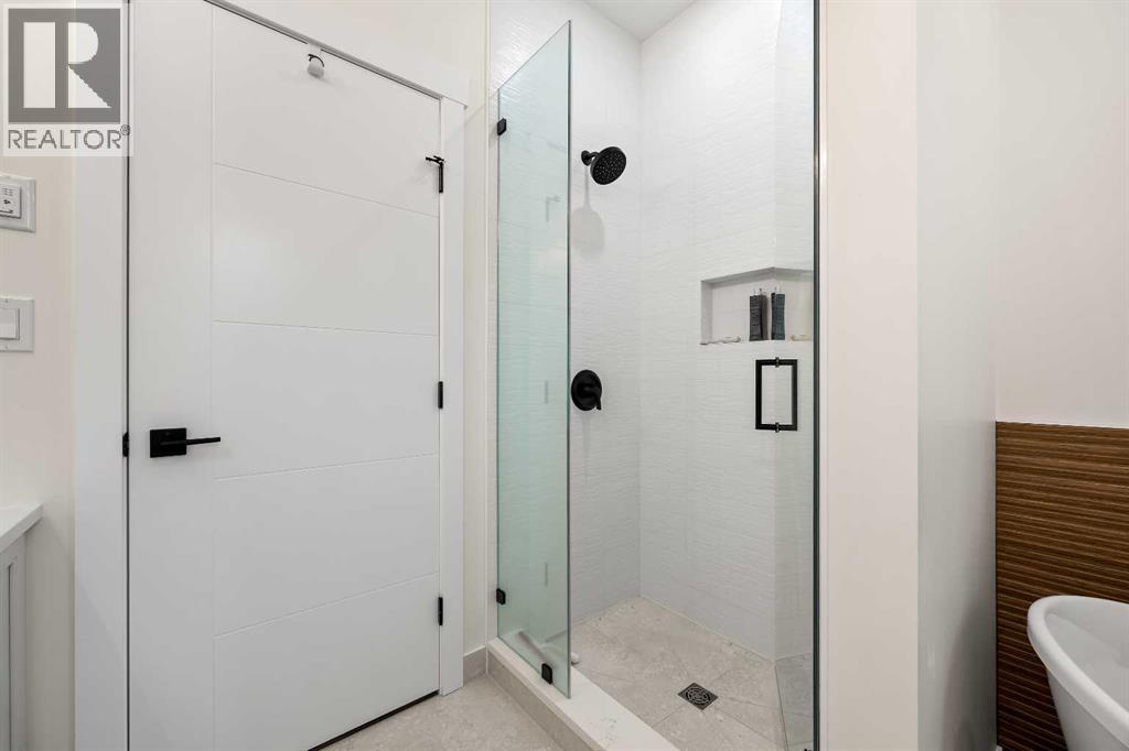 1806 60a Avenue Close Property Photo 27