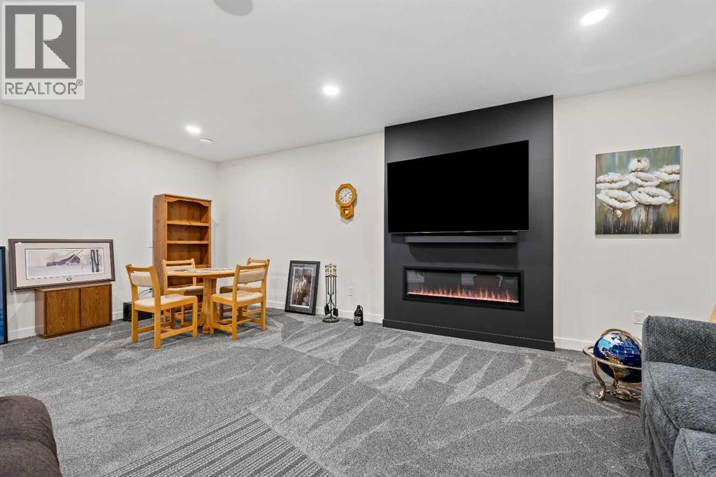 1806 60a Avenue Close Property Photo 30