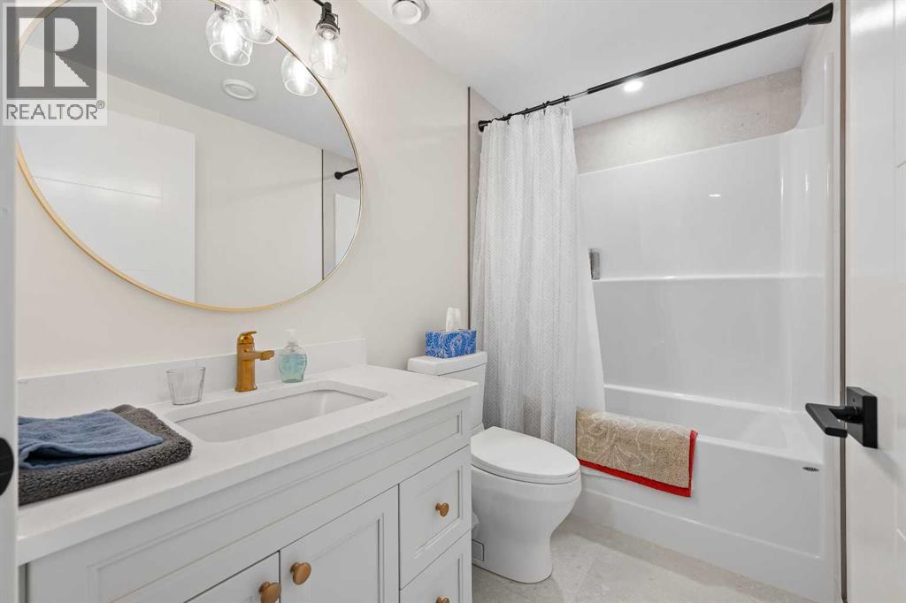 1806 60a Avenue Close Property Photo 33