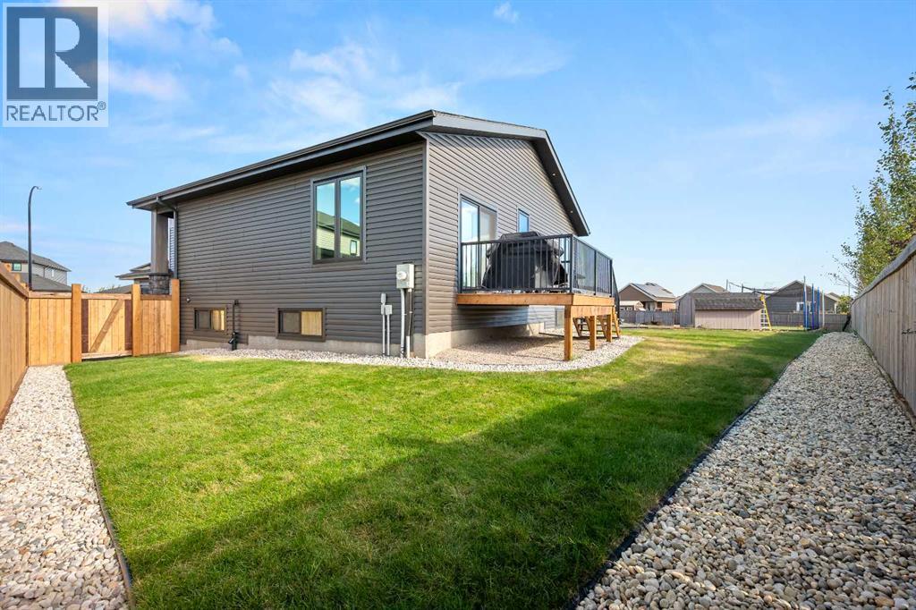 1806 60a Avenue Close Property Photo 36