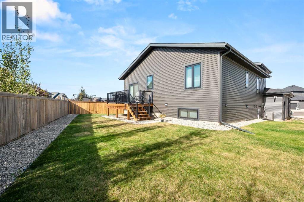 1806 60a Avenue Close Property Photo 37
