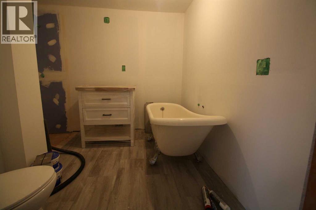 31 Tugate Drive Property Photo 4