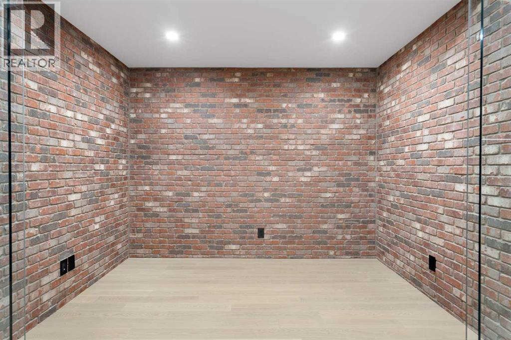 3322 42 Street Sw Property Photo 44