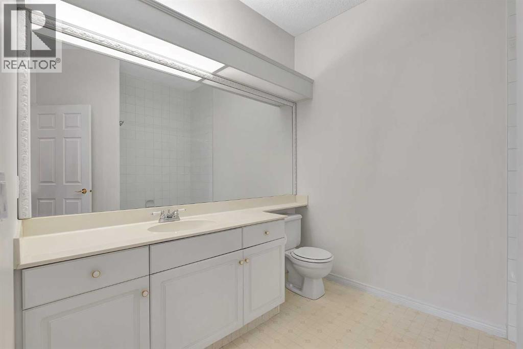 9449 19 Street Southwest Property Photo 13