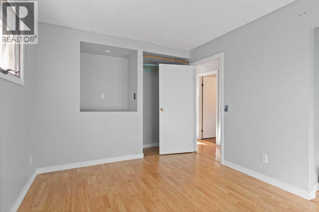 821 5 Street Se Property Photo 11
