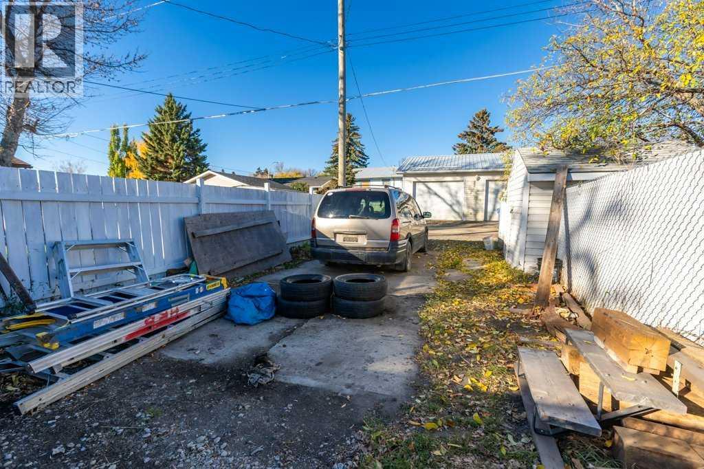 821 5 Street Se Property Photo 25