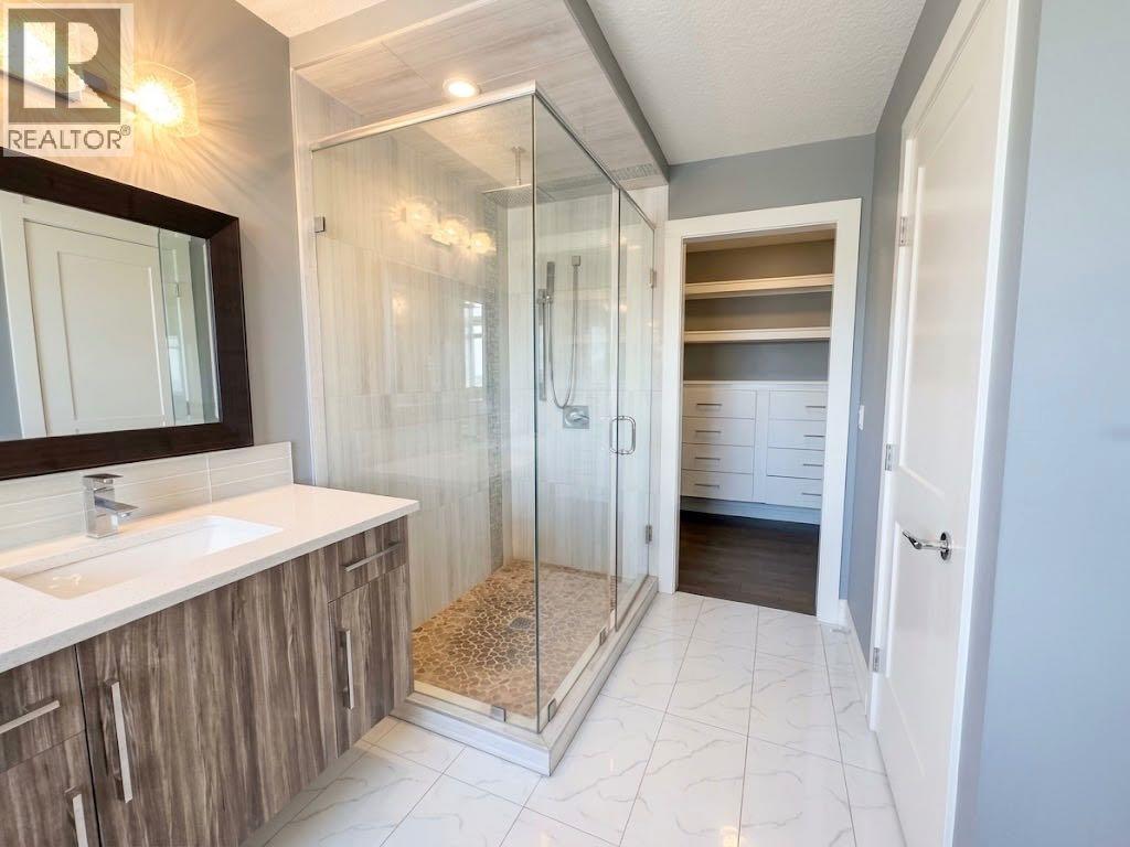 116 Kinniburgh Boulevard Property Photo 21