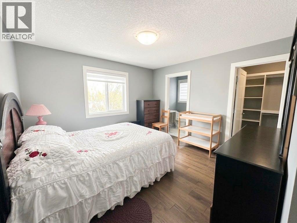116 Kinniburgh Boulevard Property Photo 22