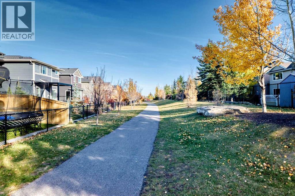 51 Cougar Ridge Close Sw Property Photo 47