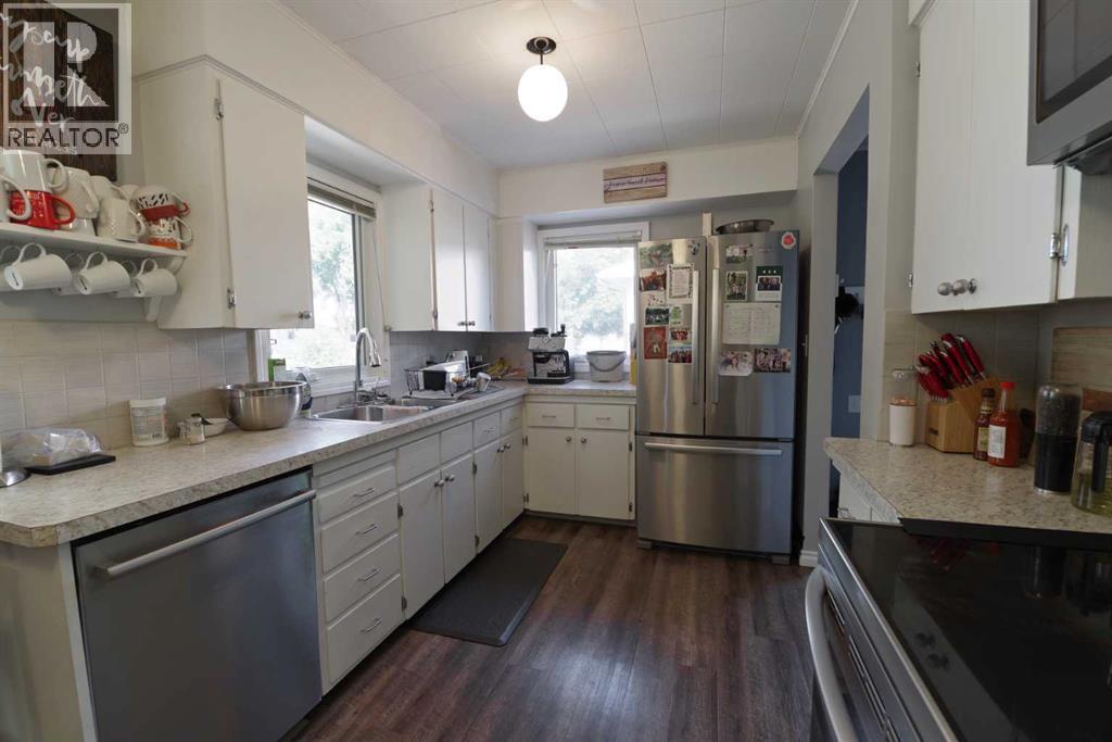 5408 45 Avenue Property Photo 13
