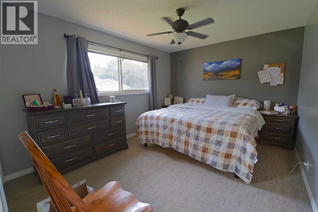 5408 45 Avenue Property Photo 17
