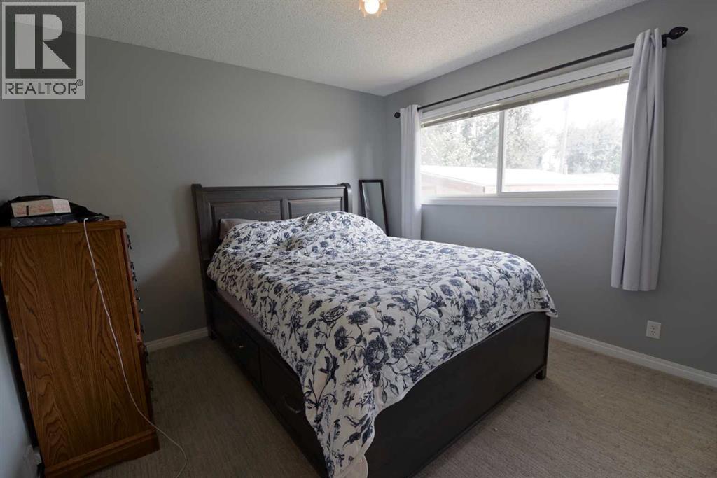 5408 45 Avenue Property Photo 18