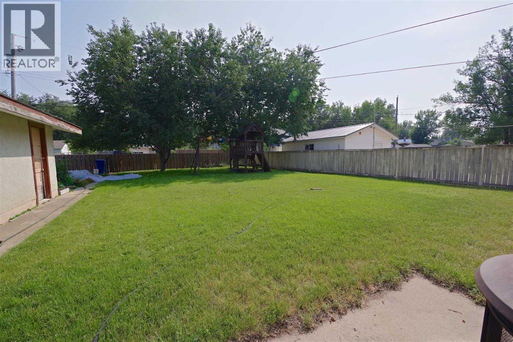 5408 45 Avenue Property Photo 28