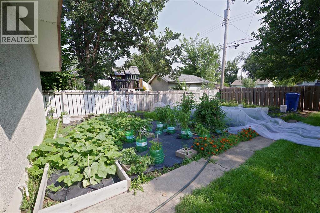 5408 45 Avenue Property Photo 30