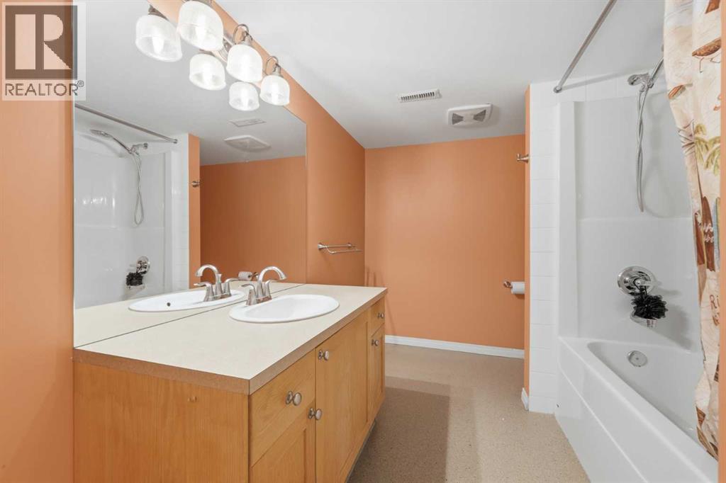 116 Rockyledge Crescent Nw Property Photo 5