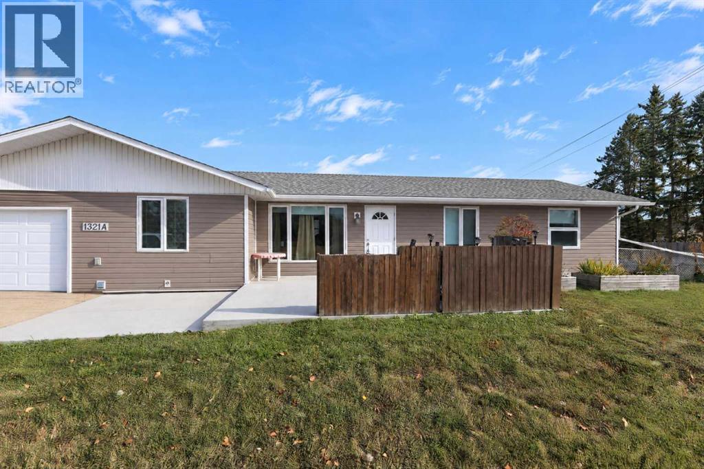1321 22 Avenue Property Photo 2