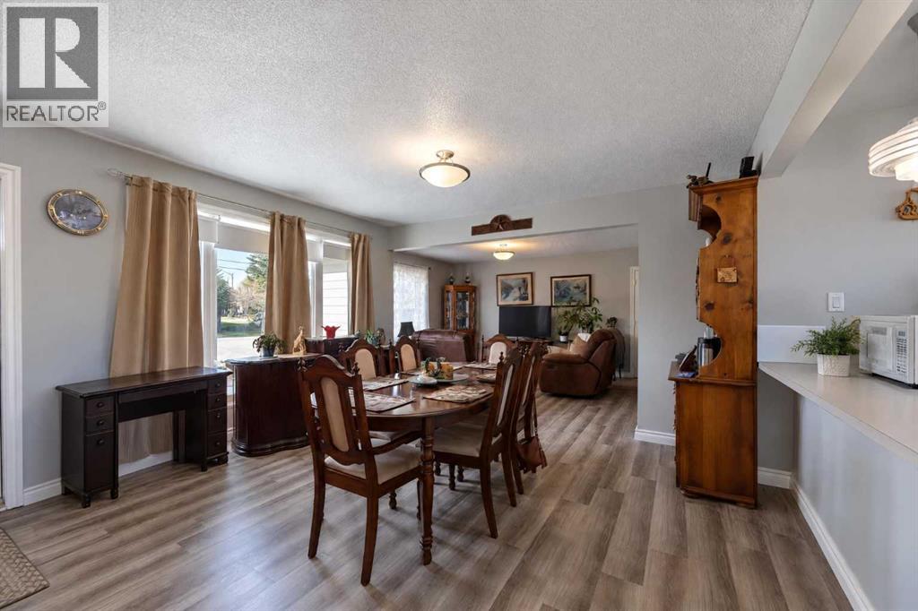 1321 22 Avenue Property Photo 7