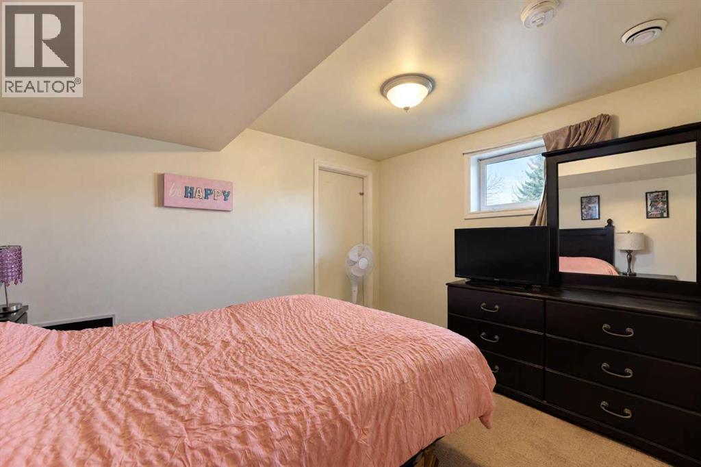 1321 22 Avenue Property Photo 10