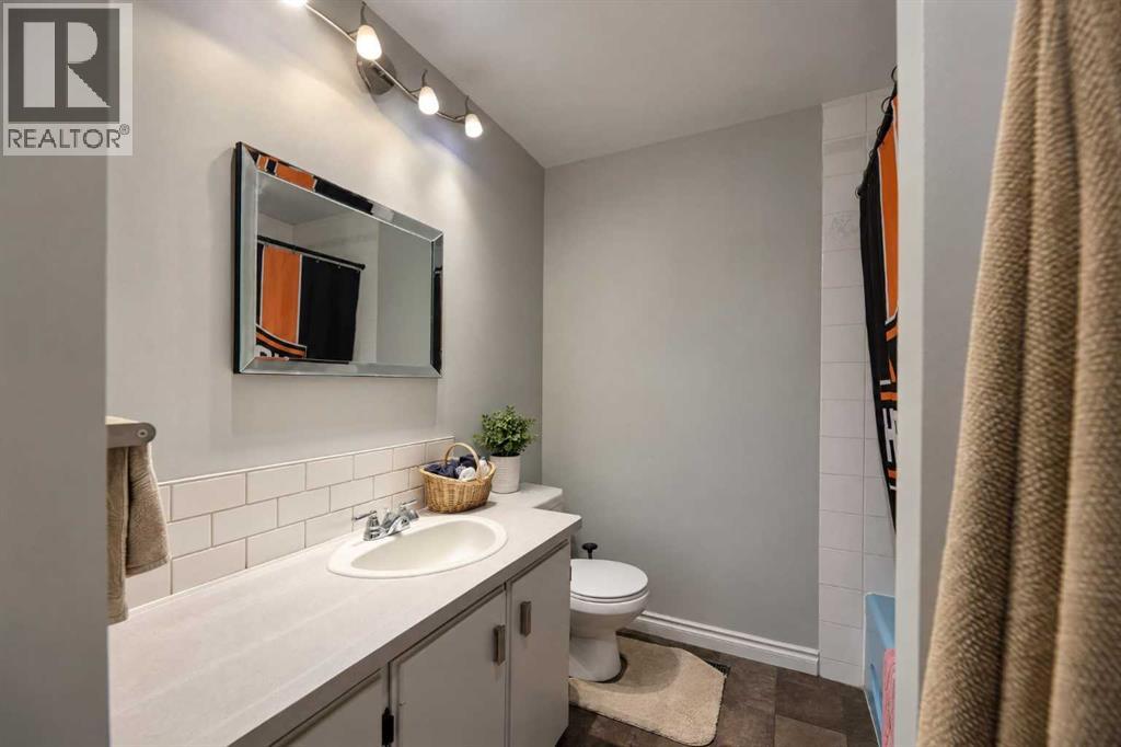 1321 22 Avenue Property Photo 17