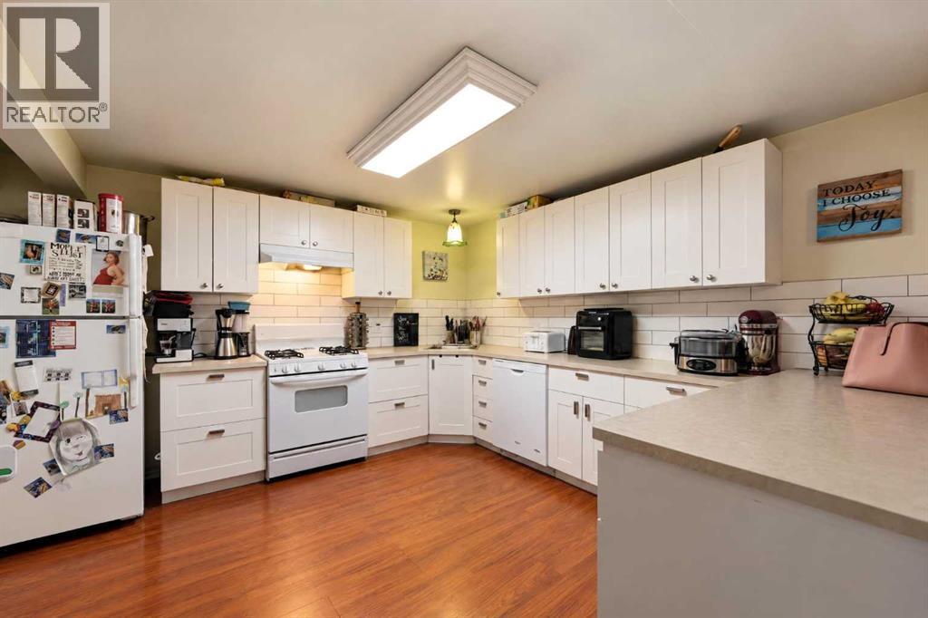 1321 22 Avenue Property Photo 19
