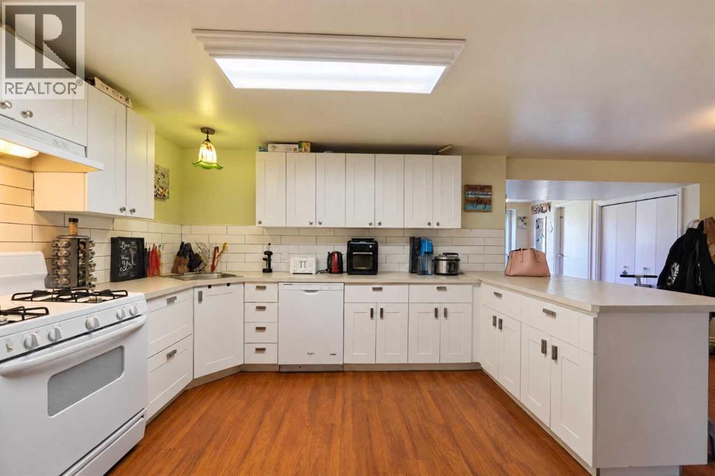 1321 22 Avenue Property Photo 20