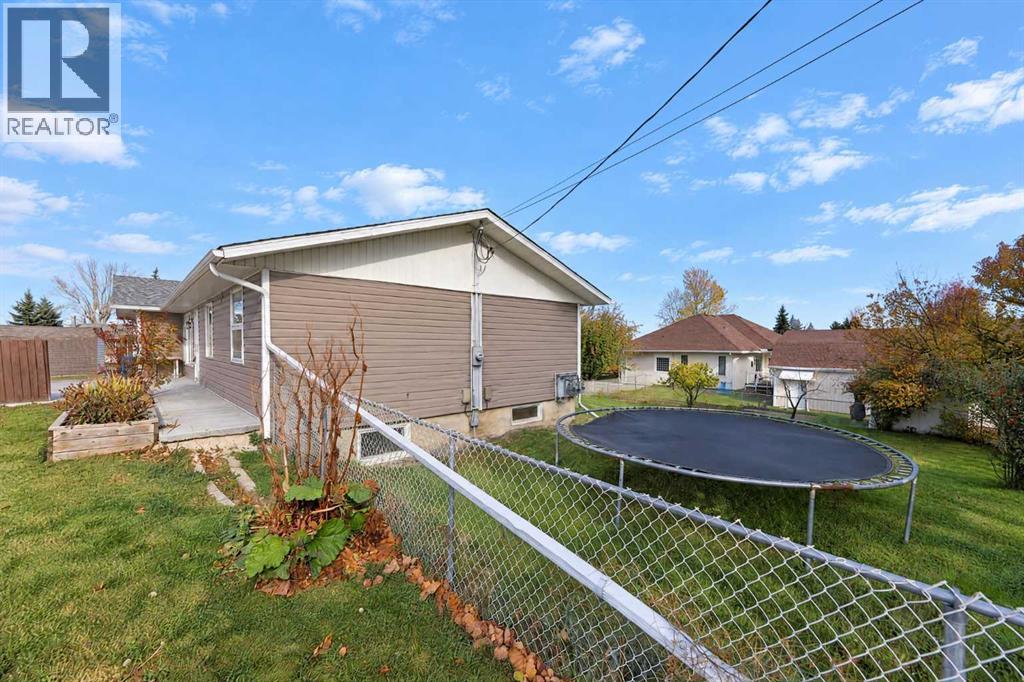 1321 22 Avenue Property Photo 31