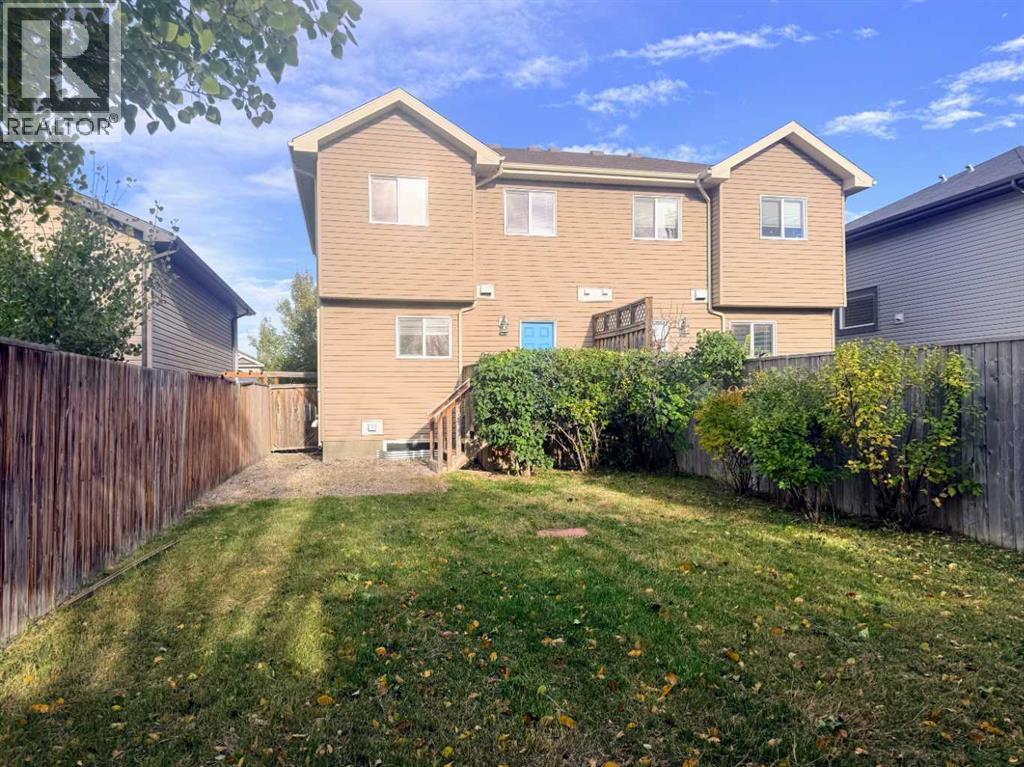 610 Silkstone Point W Property Photo 28