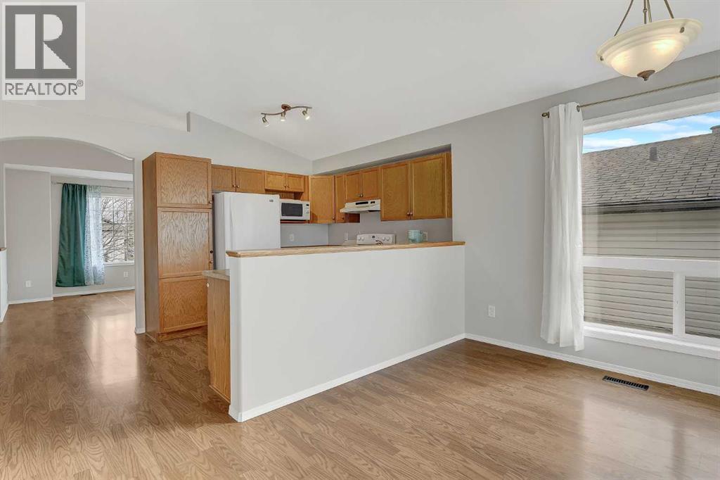 116 Pinnacle Boulevard Property Photo 6