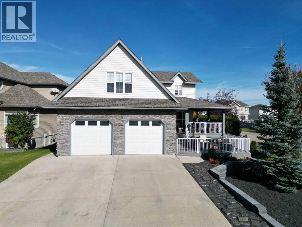 9302 Lakeshore Court Property Photo 1
