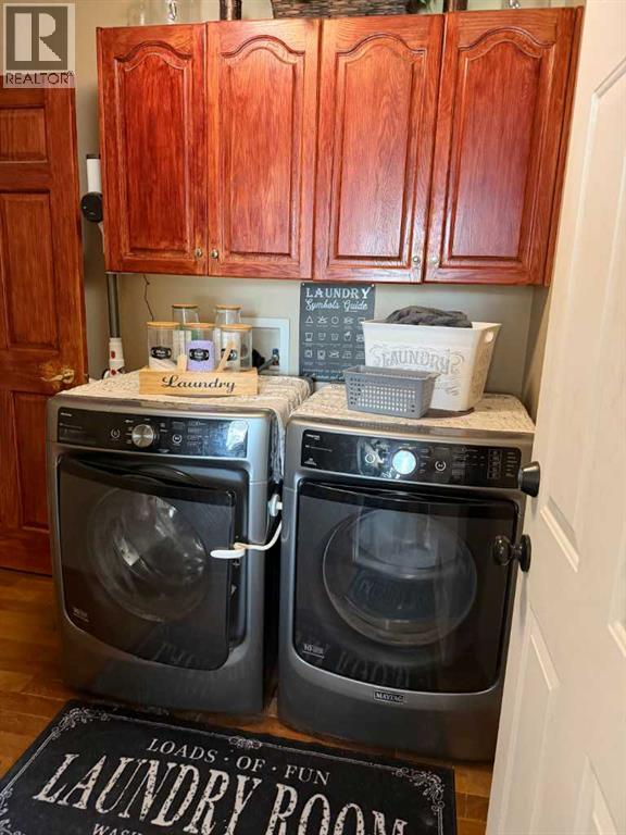 302 8 Avenue Property Photo 15