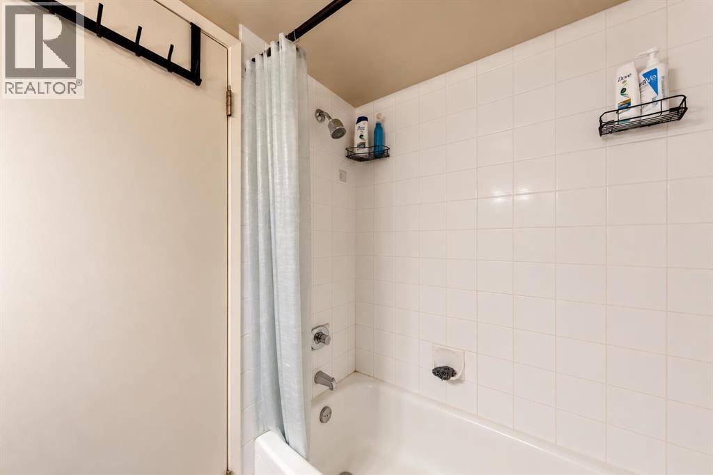1027 Cameron Avenue Southwest Property Photo 12