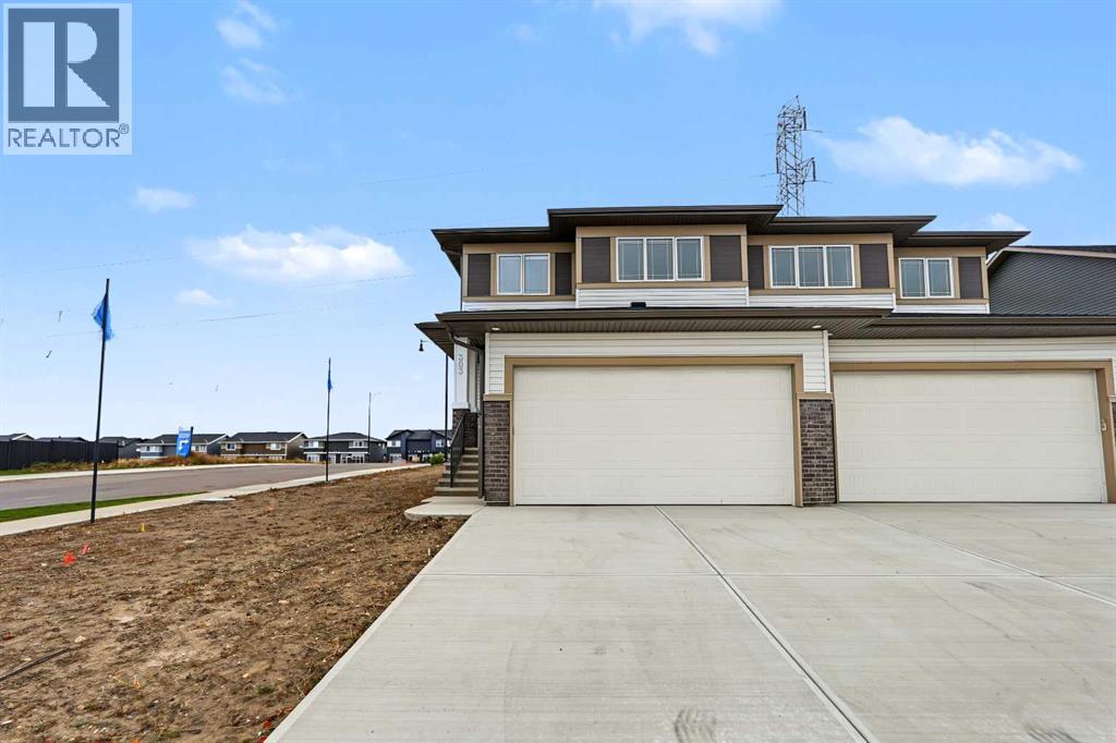 303 Dawson Dock Way Property Photo 1