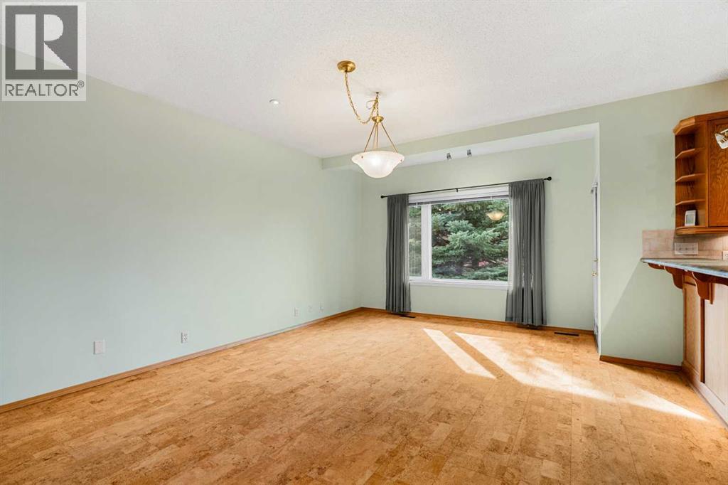 196 River Rock Crescent Se Property Photo 9