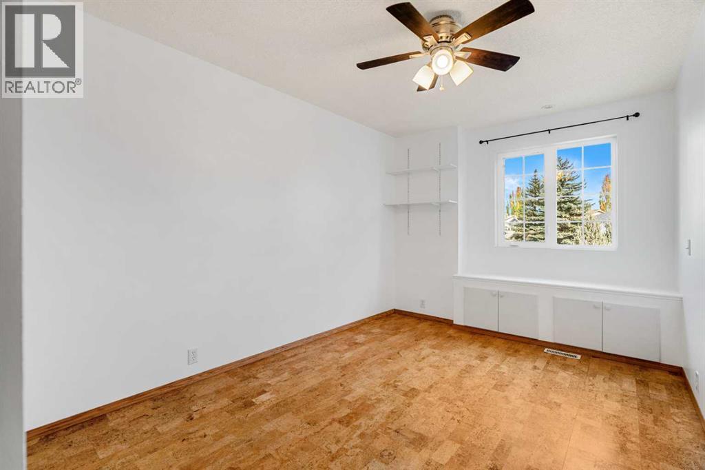 196 River Rock Crescent Se Property Photo 33