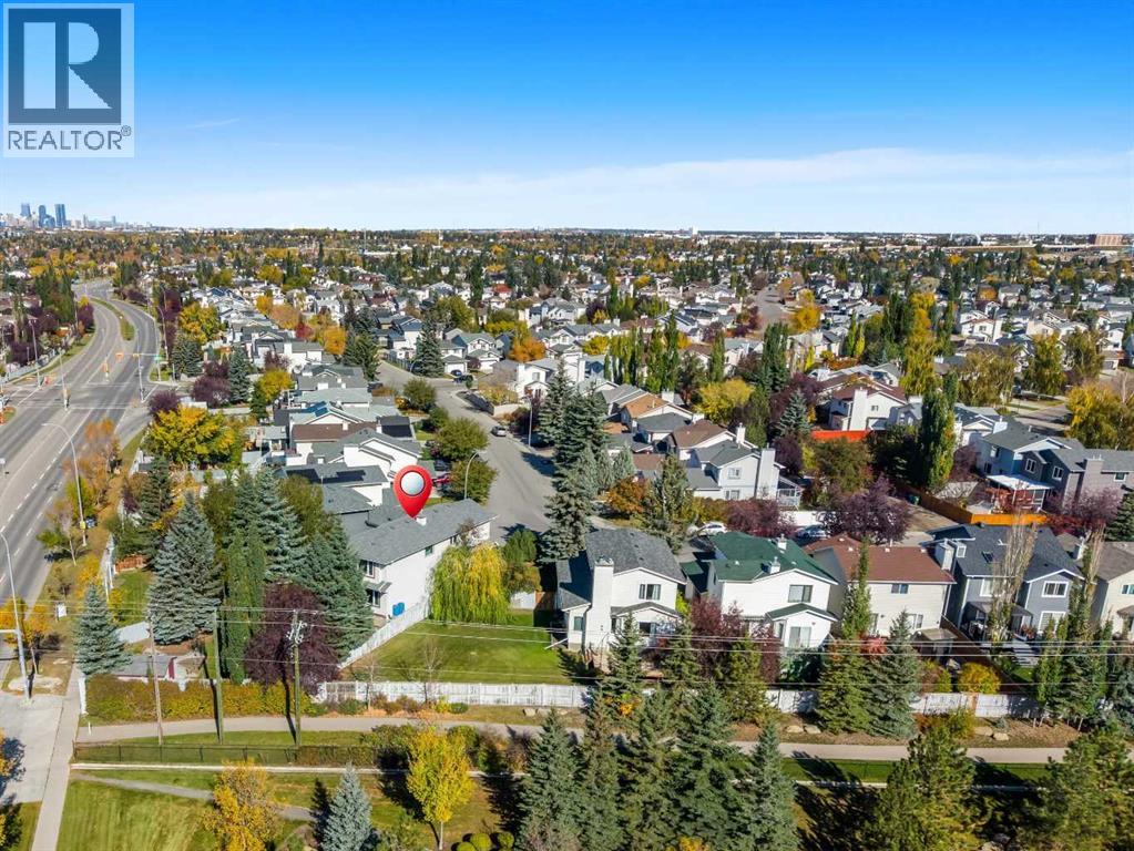 196 River Rock Crescent Se Property Photo 49