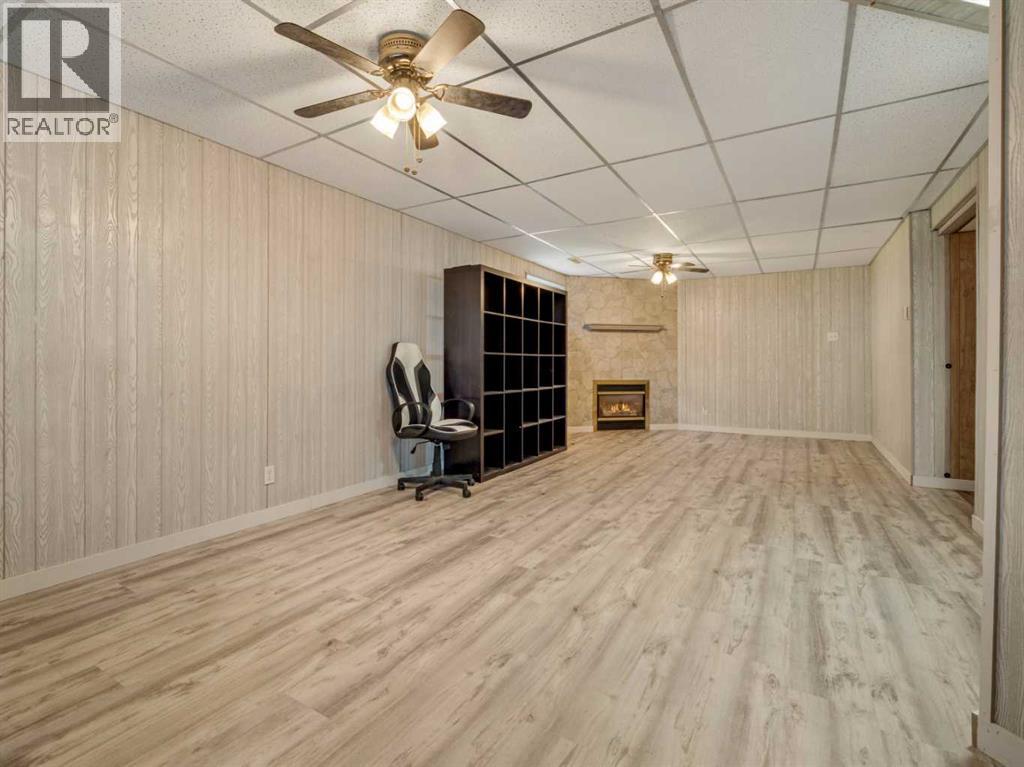204 Mt Rundle Road W Property Photo 29
