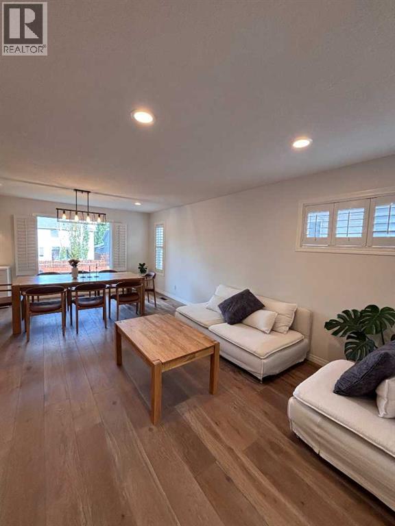 18 Sarcee Place W Property Photo 2