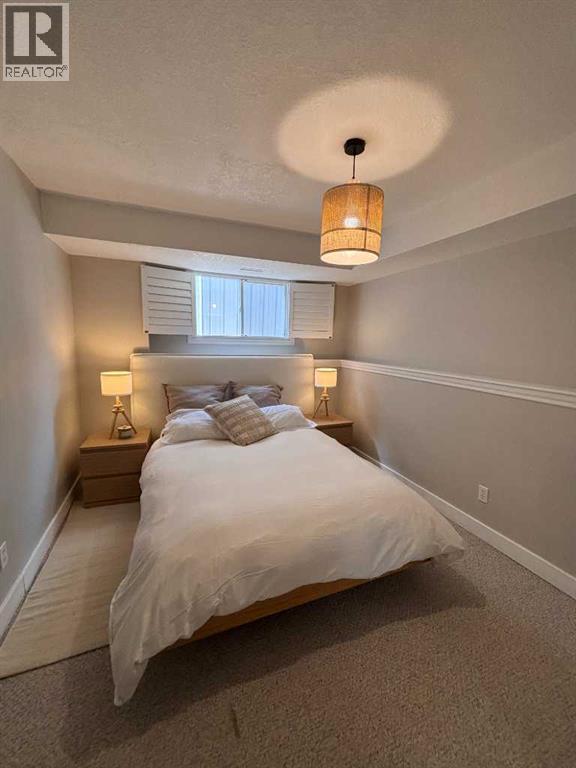 18 Sarcee Place W Property Photo 18