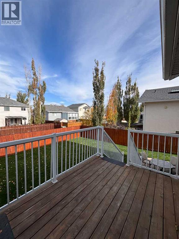 18 Sarcee Place W Property Photo 30