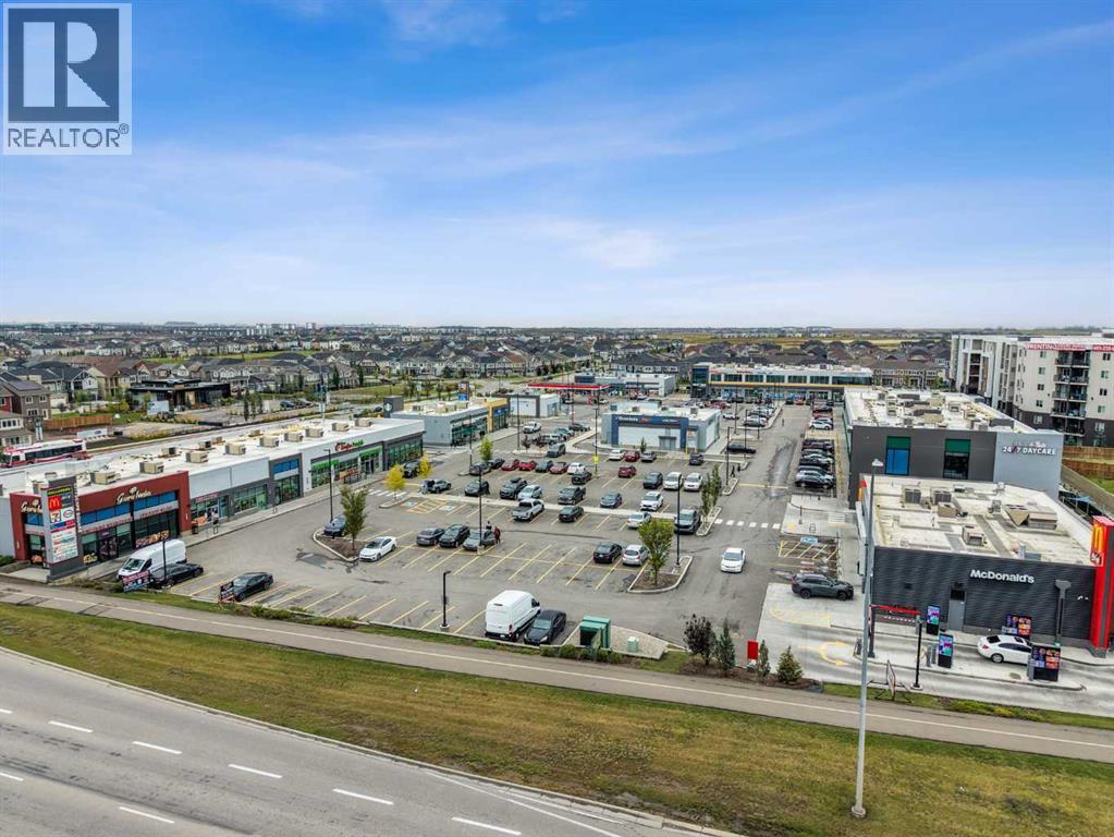 257 Cityscape Boulevard Ne Property Photo 8