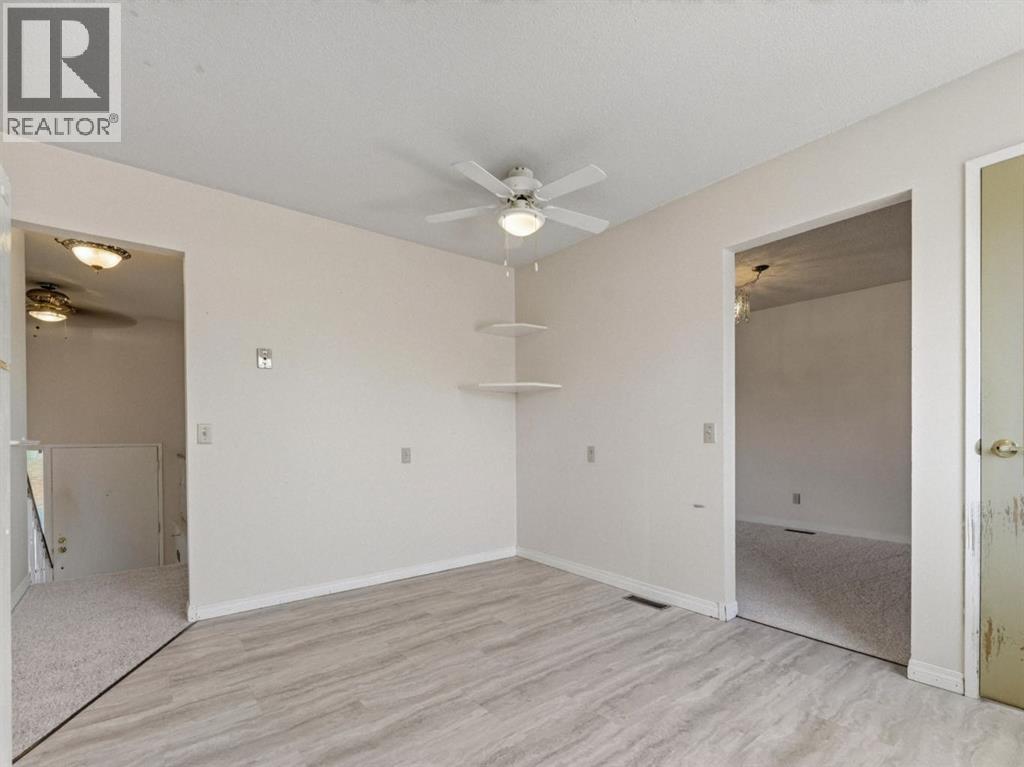 1219 Hunterquay Hill Nw Property Photo 18