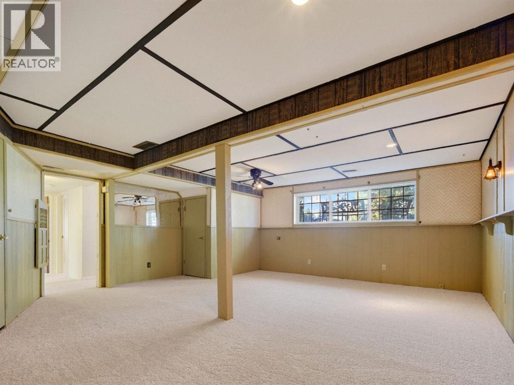 1219 Hunterquay Hill Nw Property Photo 33