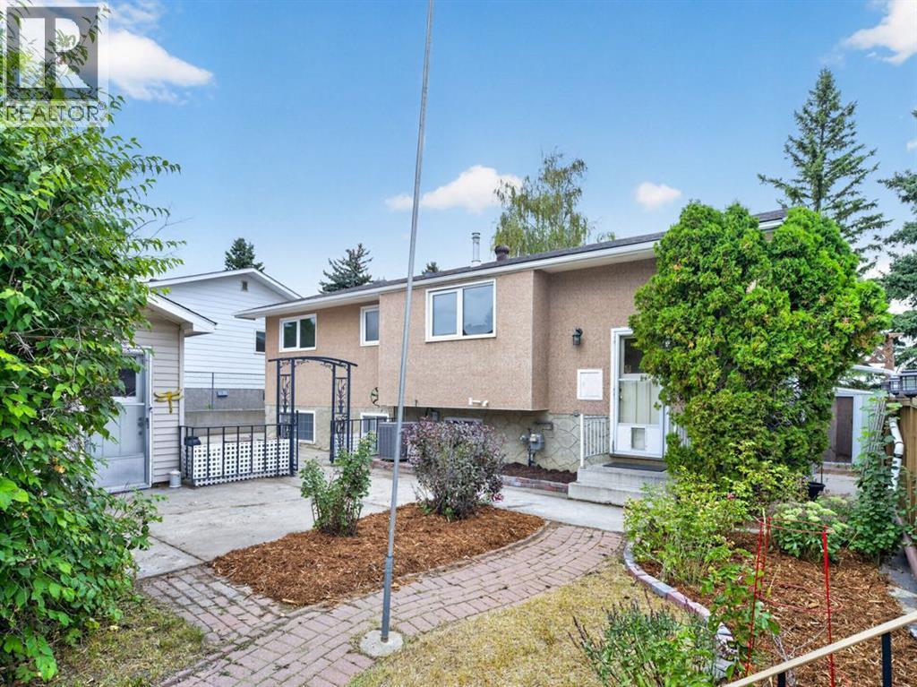 1219 Hunterquay Hill Nw Property Photo 44